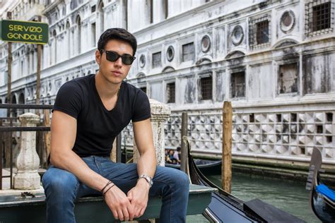 bakeka gay venezia|Gay Venice Guide 2025